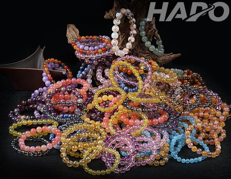 Vòng tay nữ từ đá quý