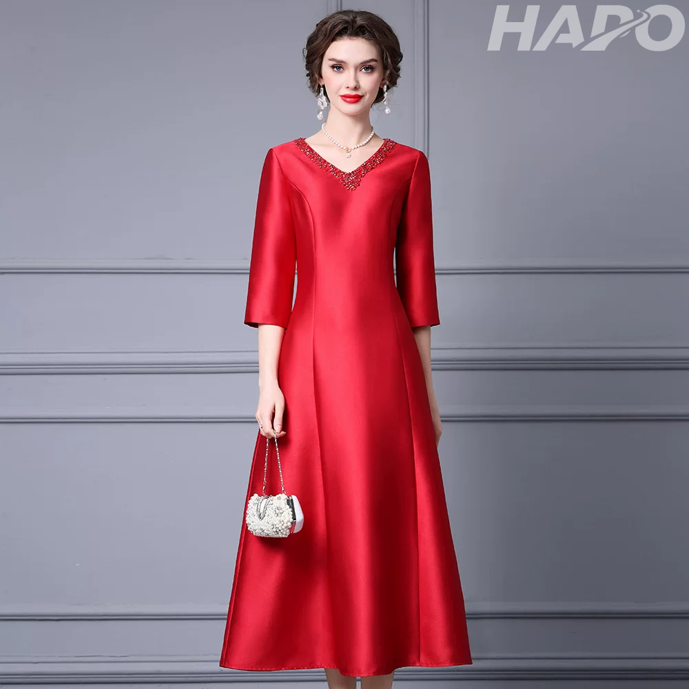 Đầm chữ A cổ V thanh lịch