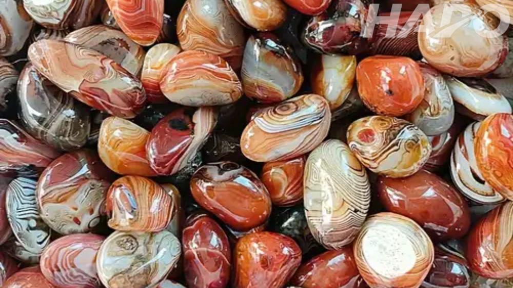 Đá Phong Thủy Trung Quốc: Bí Quyết Thu Hút Tài Lộc & May Mắn Mã não