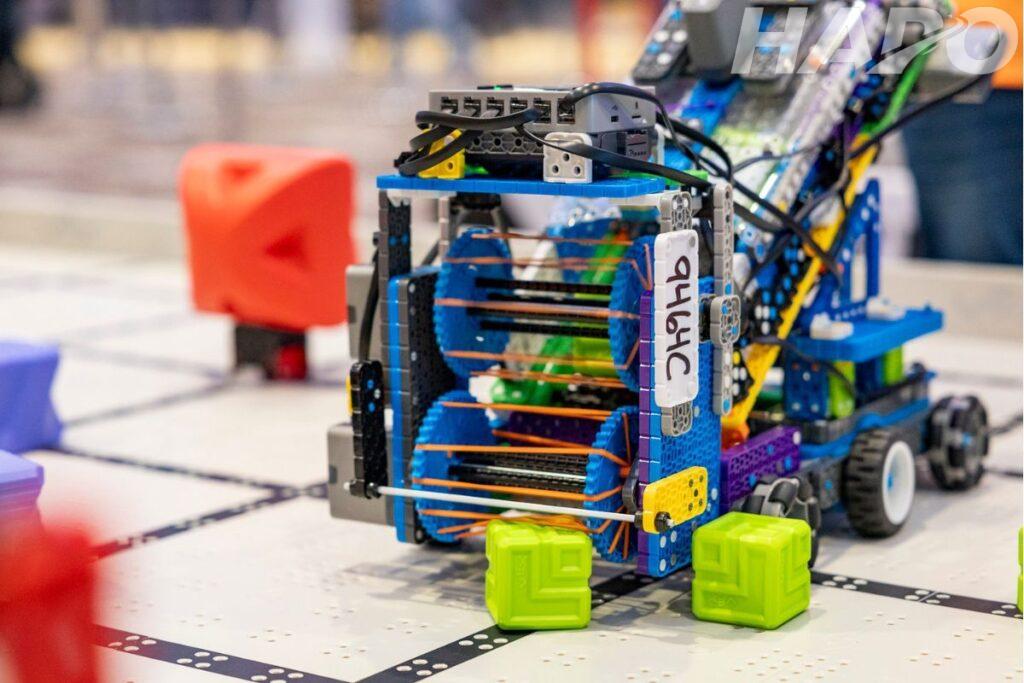 Robot lập trình STEM