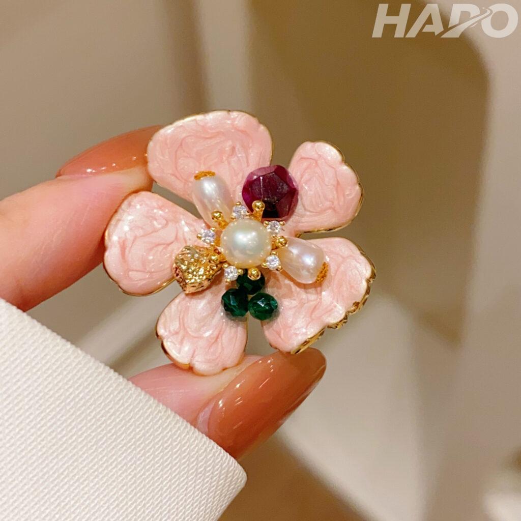 Cài áo (Brooch)